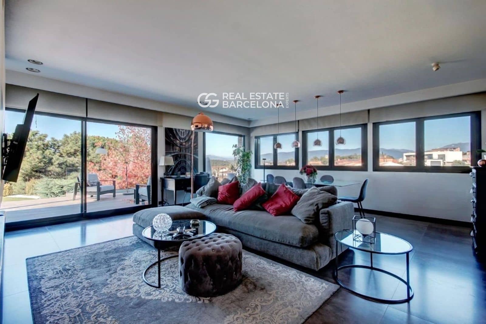 4 soveværelse Villa til salg i La Roca del Valles med swimmingpool garage - € 1.200.000 (Ref: 9482317)