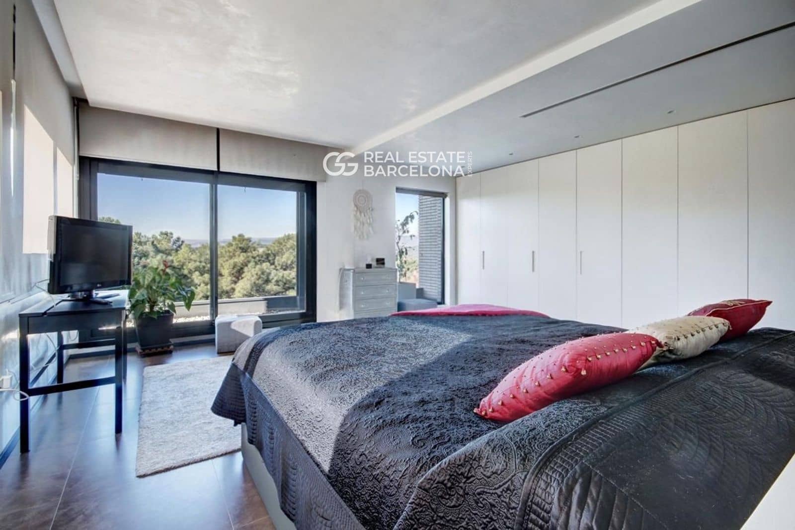 4 soveværelse Villa til salg i La Roca del Valles med swimmingpool garage - € 1.200.000 (Ref: 9482317)