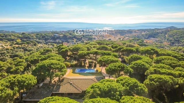 5 soverom Villa til salgs i Sant Andreu de Llavaneres med svømmebasseng garasje - € 1 450 000 (Ref: 9482319)