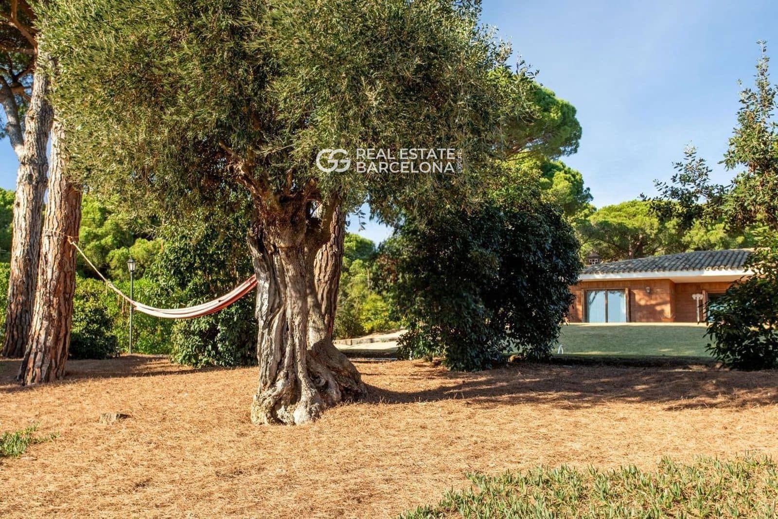 5 bedroom Villa for sale in Sant Andreu de Llavaneres with pool garage - € 1,450,000 (Ref: 9482319)