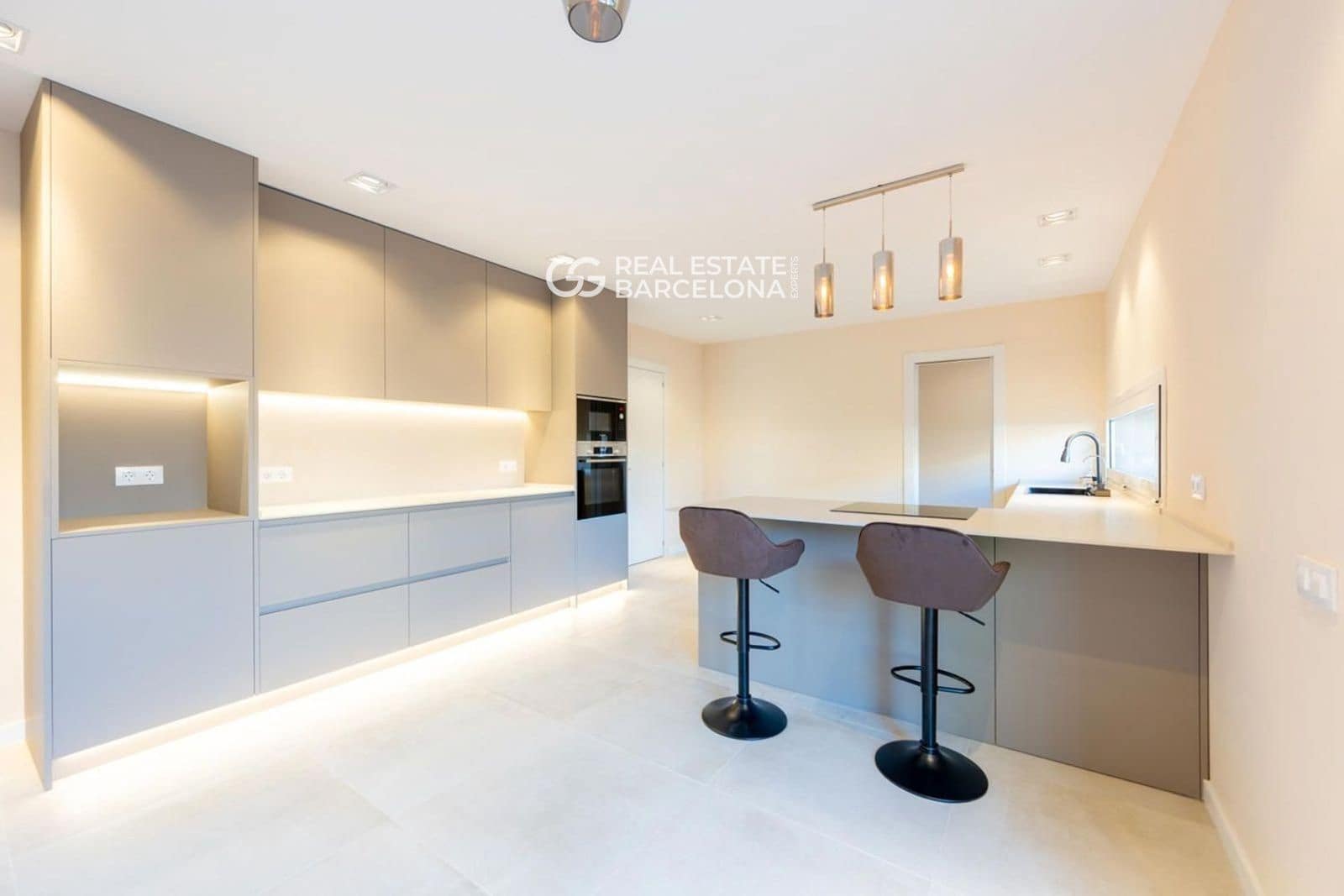 6 camera da letto Villa in vendita in Sant Cugat del Valles con piscina garage - 1.460.000 € (Rif: 9482320)