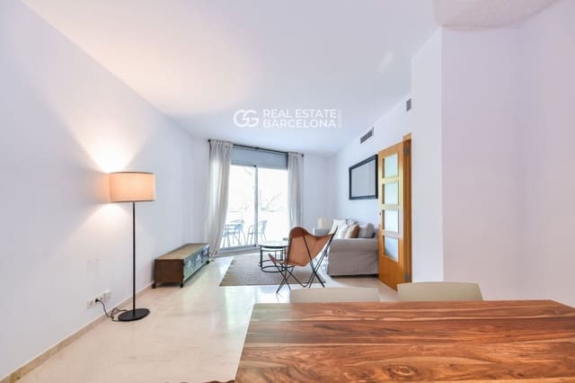 4 soveværelse Lejlighed til salg i Sant Martí, Barcelona by med garage - € 690.000 (Ref: 9482322)
