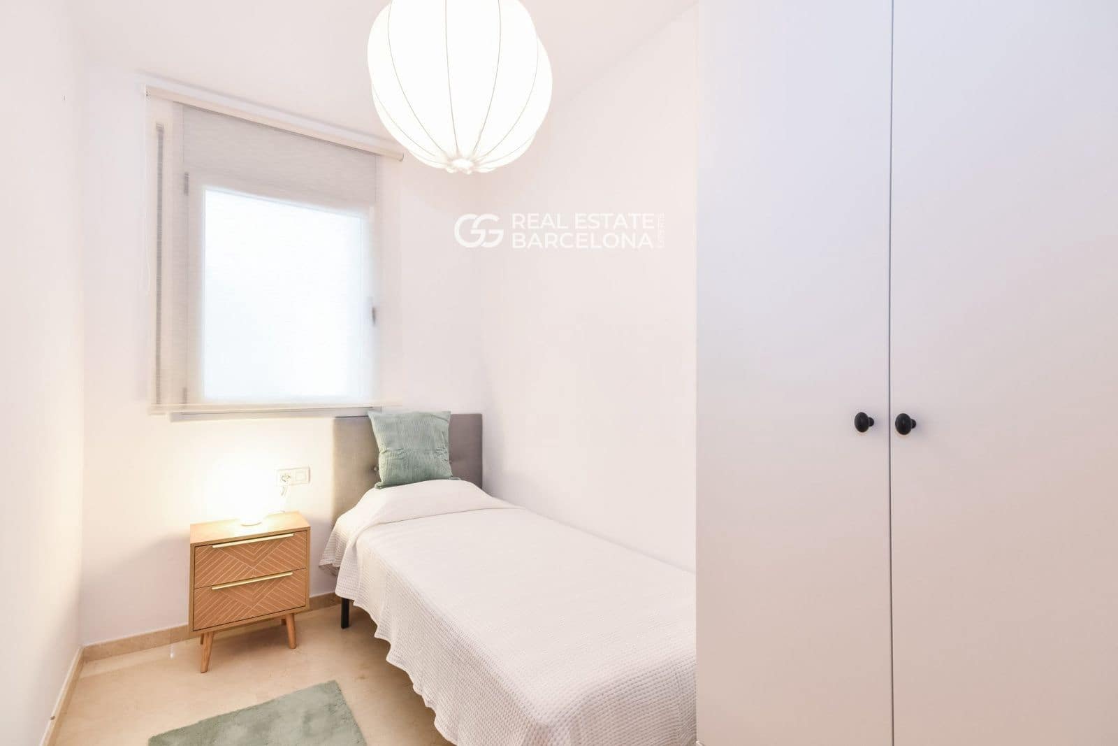 4 soveværelse Lejlighed til salg i Barcelona by med garage - € 690.000 (Ref: 9482322)