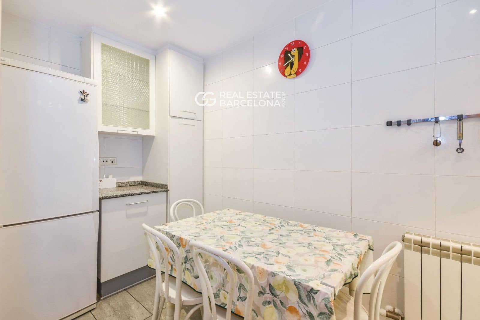 4 soveværelse Lejlighed til salg i Barcelona by med garage - € 690.000 (Ref: 9482322)