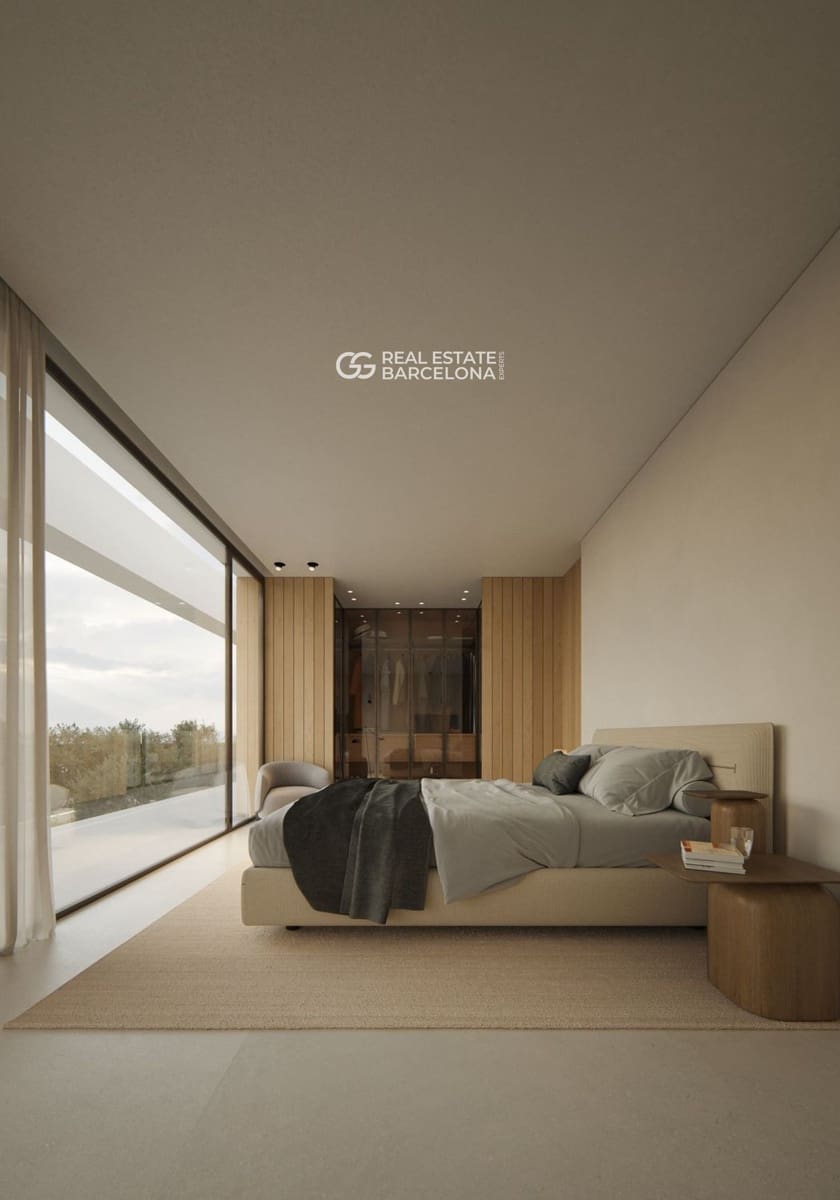 5 bedroom Villa for sale in Premia de Mar with pool garage - € 2,000,000 (Ref: 9482328)