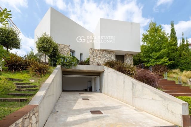 4 camera da letto Villa in vendita in Teià con piscina garage - 2.500.000 € (Rif: 9482330)