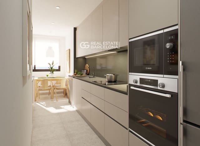 3 sypialnia Mieszkanie na sprzedaż w L'Hospitalet de Llobregat z basenem - 596 000 € (Ref: 9482331)