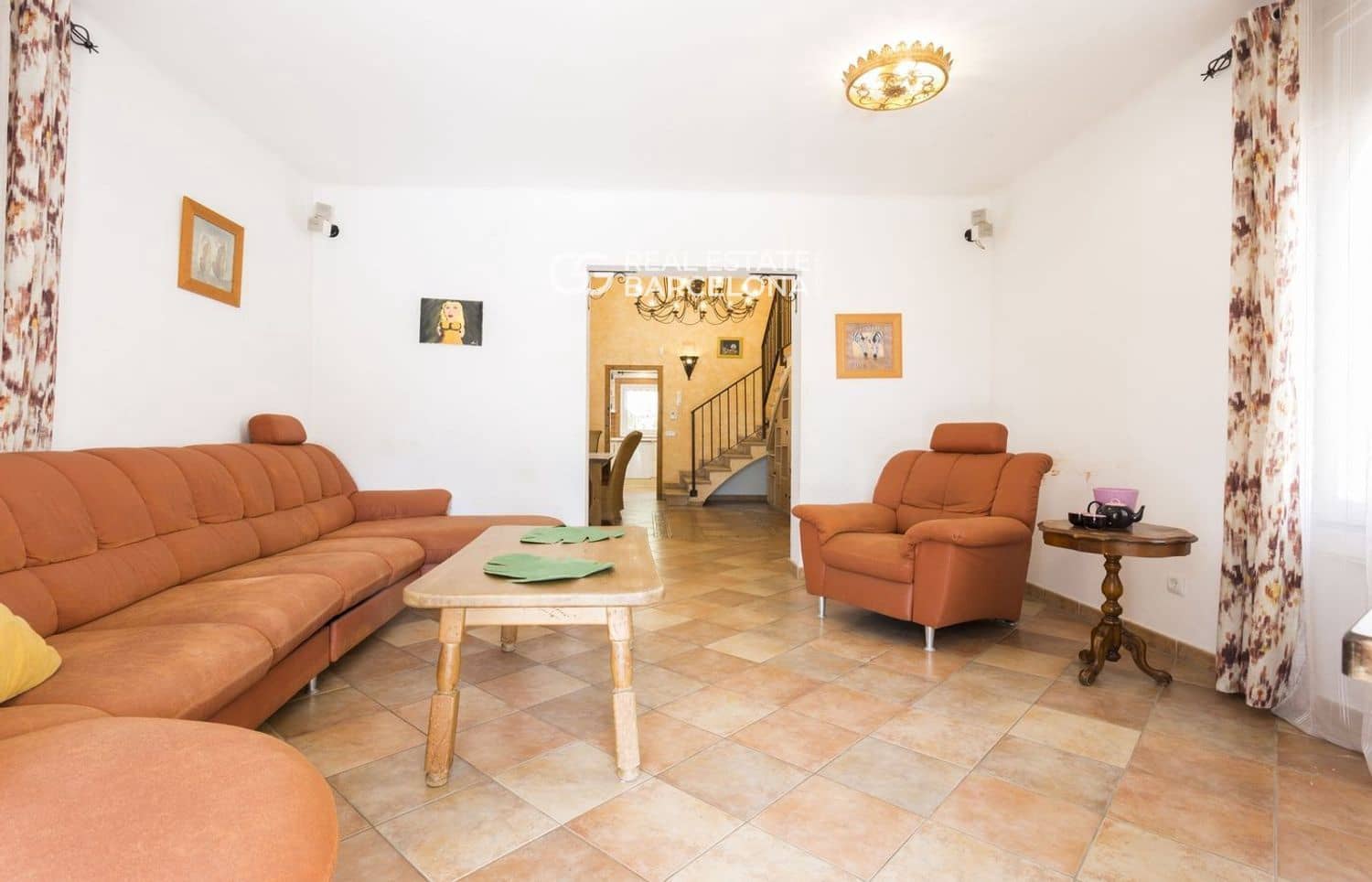 5 bedroom Villa for sale in Empuriabrava with pool garage - € 1,200,000 (Ref: 9482332)