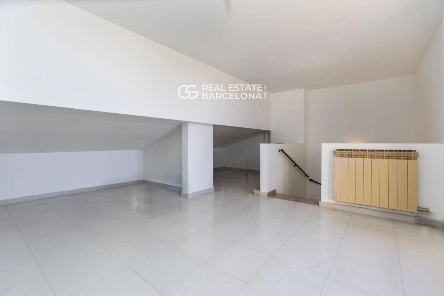 6 chambre Penthouse à vendre à Sant Andreu de Llavaneres avec piscine garage - 795 000 € (Ref: 9482336)