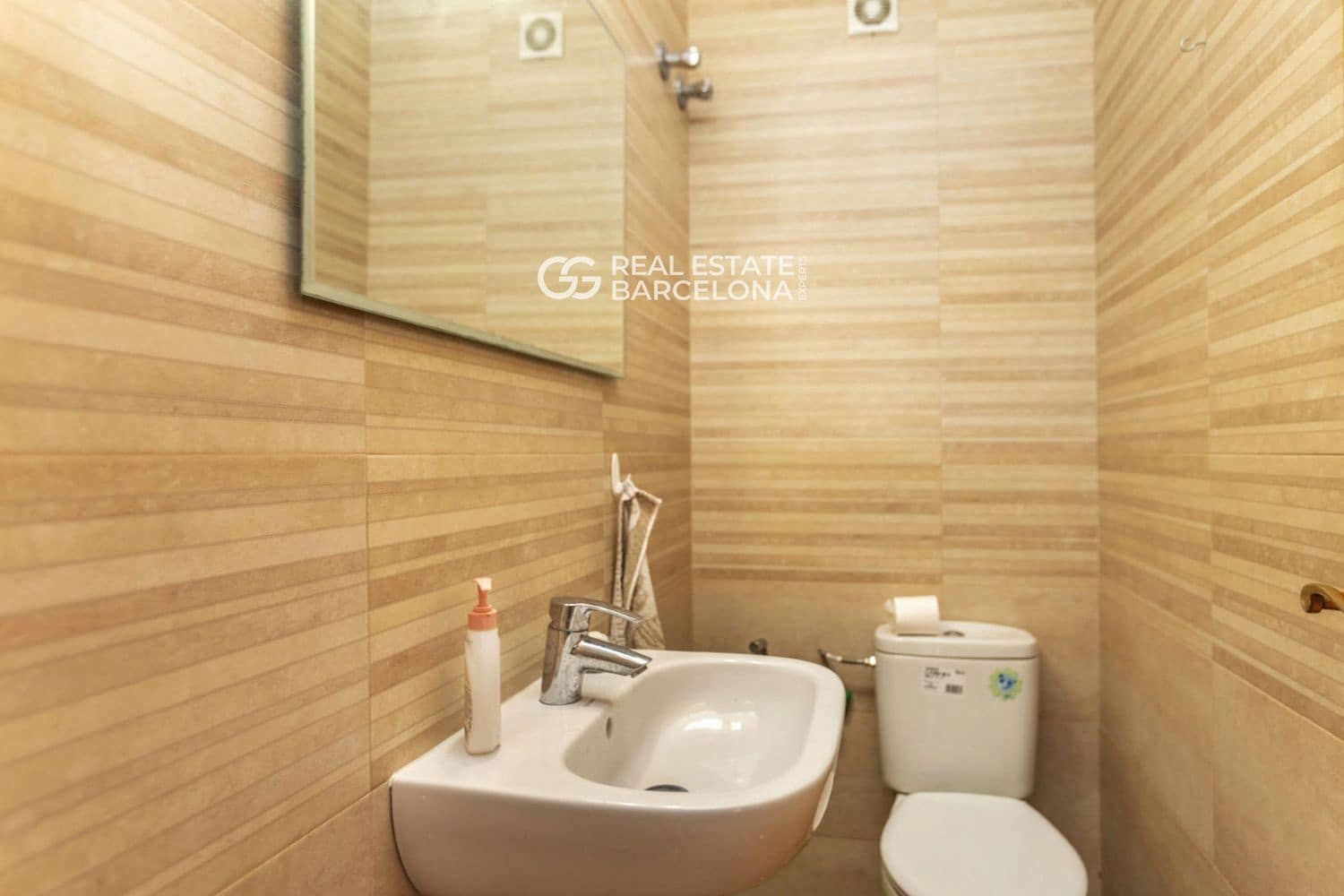 6 chambre Penthouse à vendre à Sant Andreu de Llavaneres avec piscine garage - 795 000 € (Ref: 9482336)