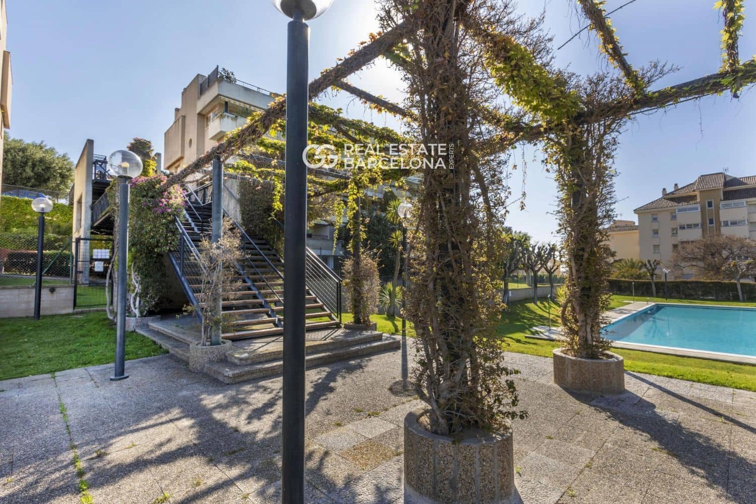 6 chambre Penthouse à vendre à Sant Andreu de Llavaneres avec piscine garage - 795 000 € (Ref: 9482336)