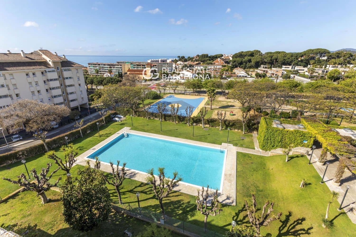 6 chambre Penthouse à vendre à Sant Andreu de Llavaneres avec piscine garage - 795 000 € (Ref: 9482336)