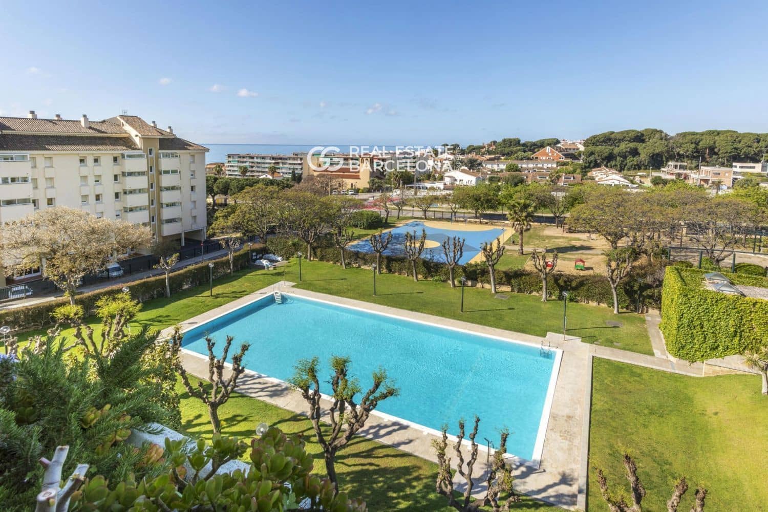 6 chambre Penthouse à vendre à Sant Andreu de Llavaneres avec piscine garage - 795 000 € (Ref: 9482336)