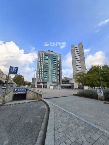 Kaupallinen myytävänä paikassa Terrassa - 2 200 000 € (Ref: 9482337)