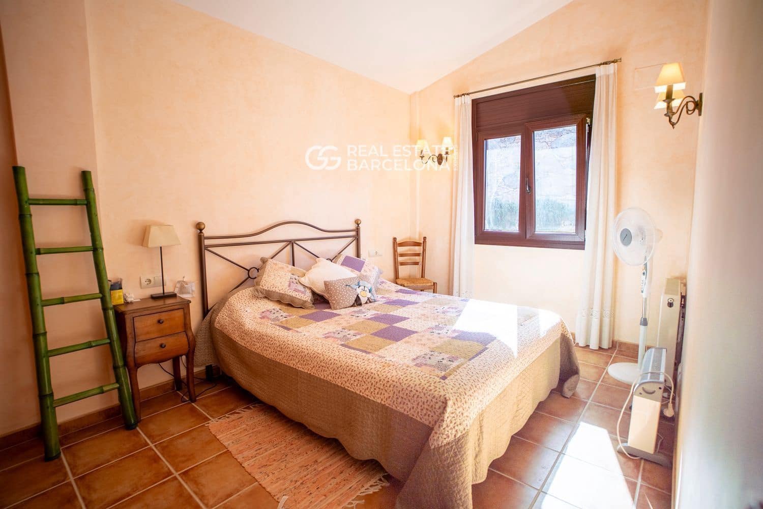 3 makuuhuone Omakotitalo myytävänä paikassa Begur mukana uima-altaan 
autotalli - 830 000 € (Ref: 9482338)