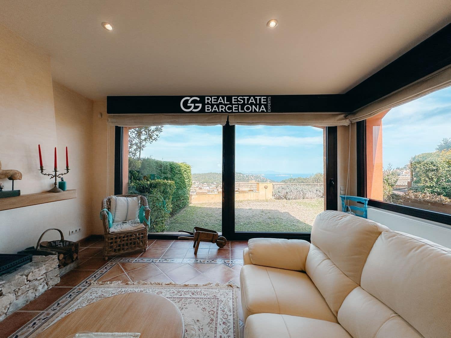 3 makuuhuone Omakotitalo myytävänä paikassa Begur mukana uima-altaan 
autotalli - 830 000 € (Ref: 9482338)