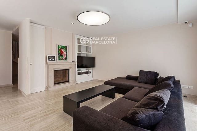 6 soverom Villa til salgs i Lloret de Mar med svømmebasseng garasje - € 2 300 000 (Ref: 9482339)