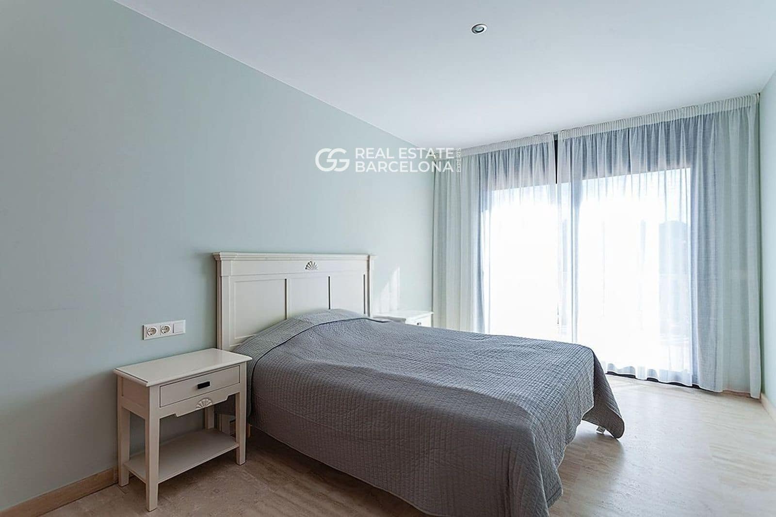 6 bedroom Villa for sale in Lloret de Mar with pool garage - € 2,300,000 (Ref: 9482339)