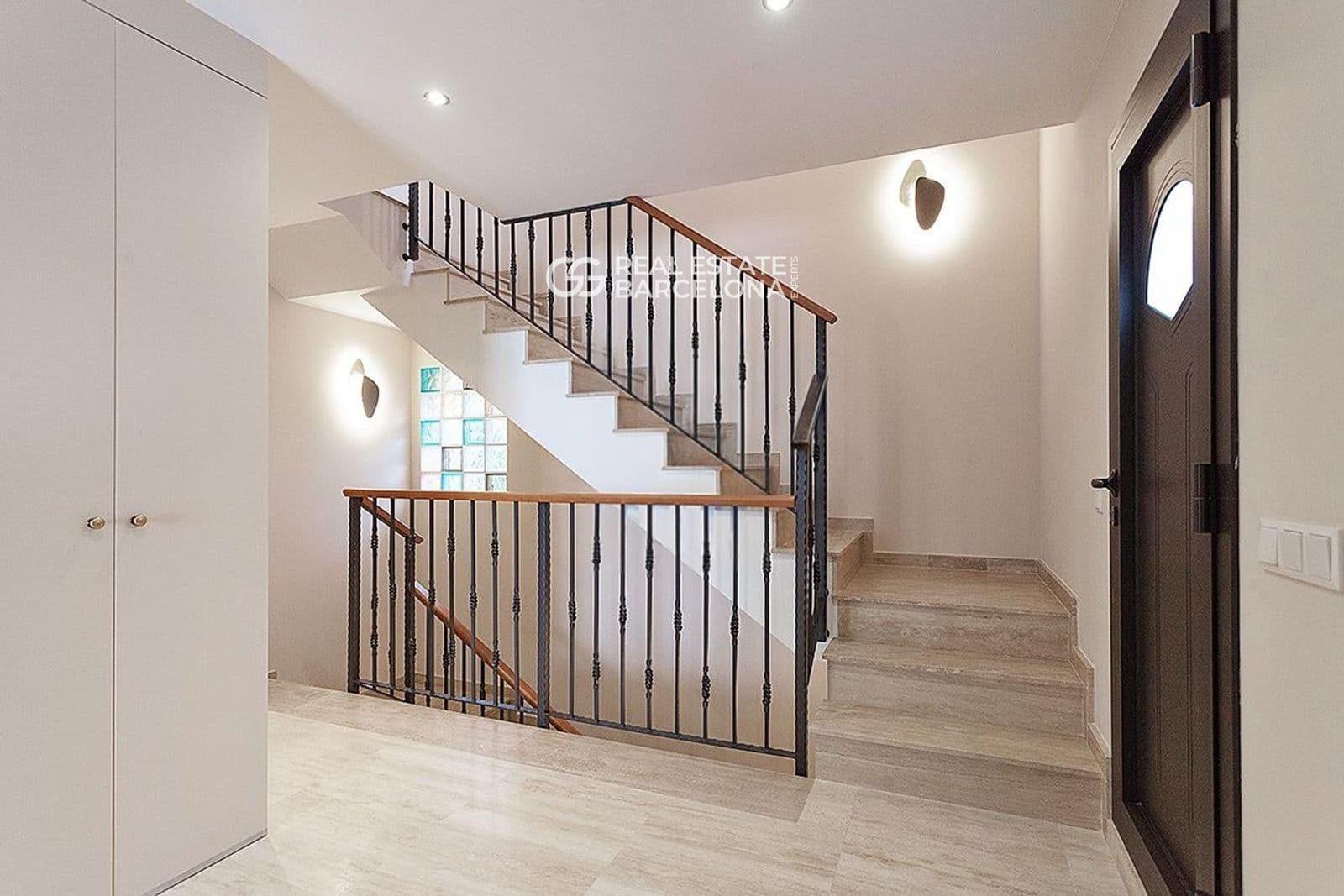 6 bedroom Villa for sale in Lloret de Mar with pool garage - € 2,300,000 (Ref: 9482339)