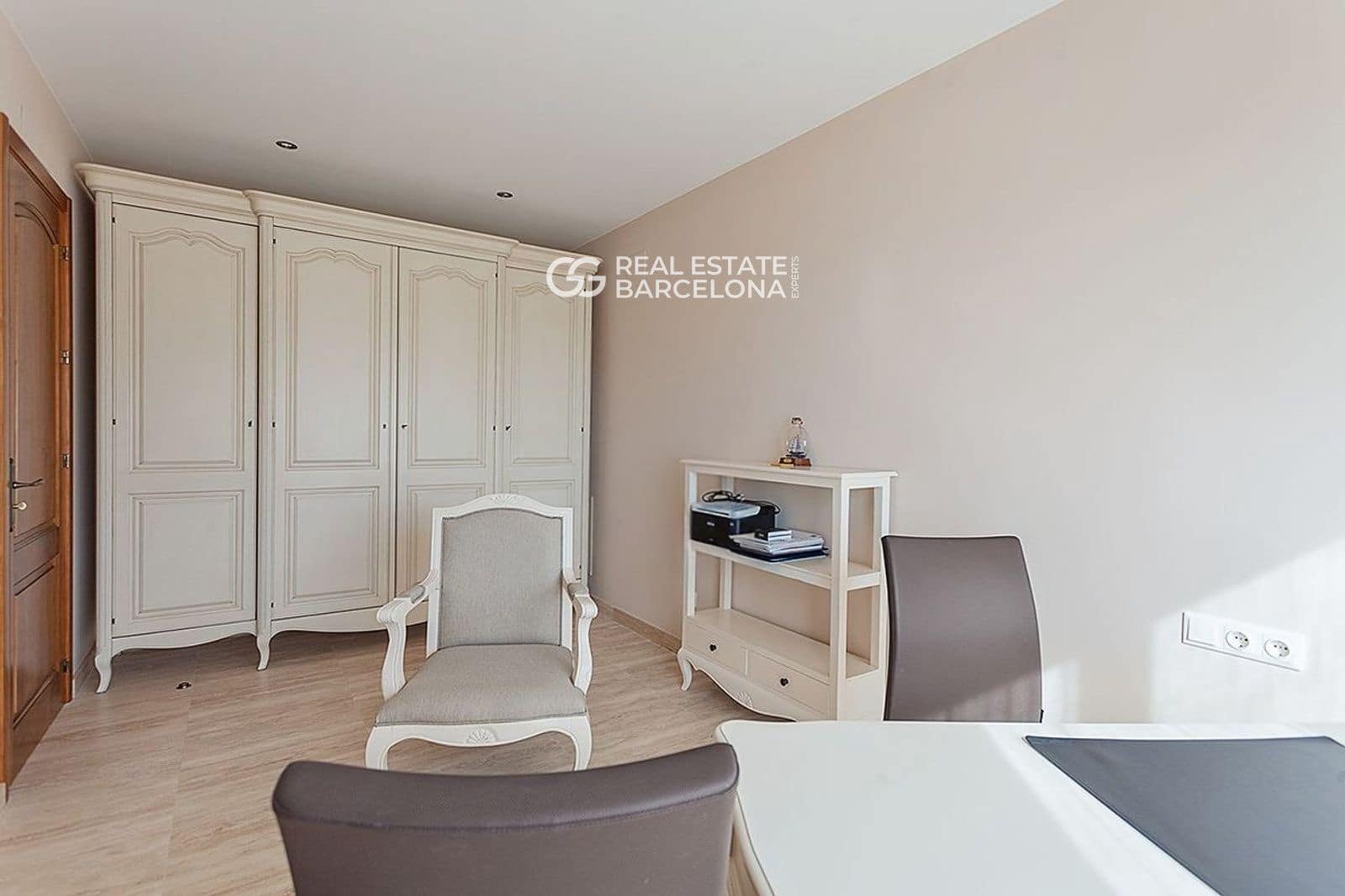 6 bedroom Villa for sale in Lloret de Mar with pool garage - € 2,300,000 (Ref: 9482339)