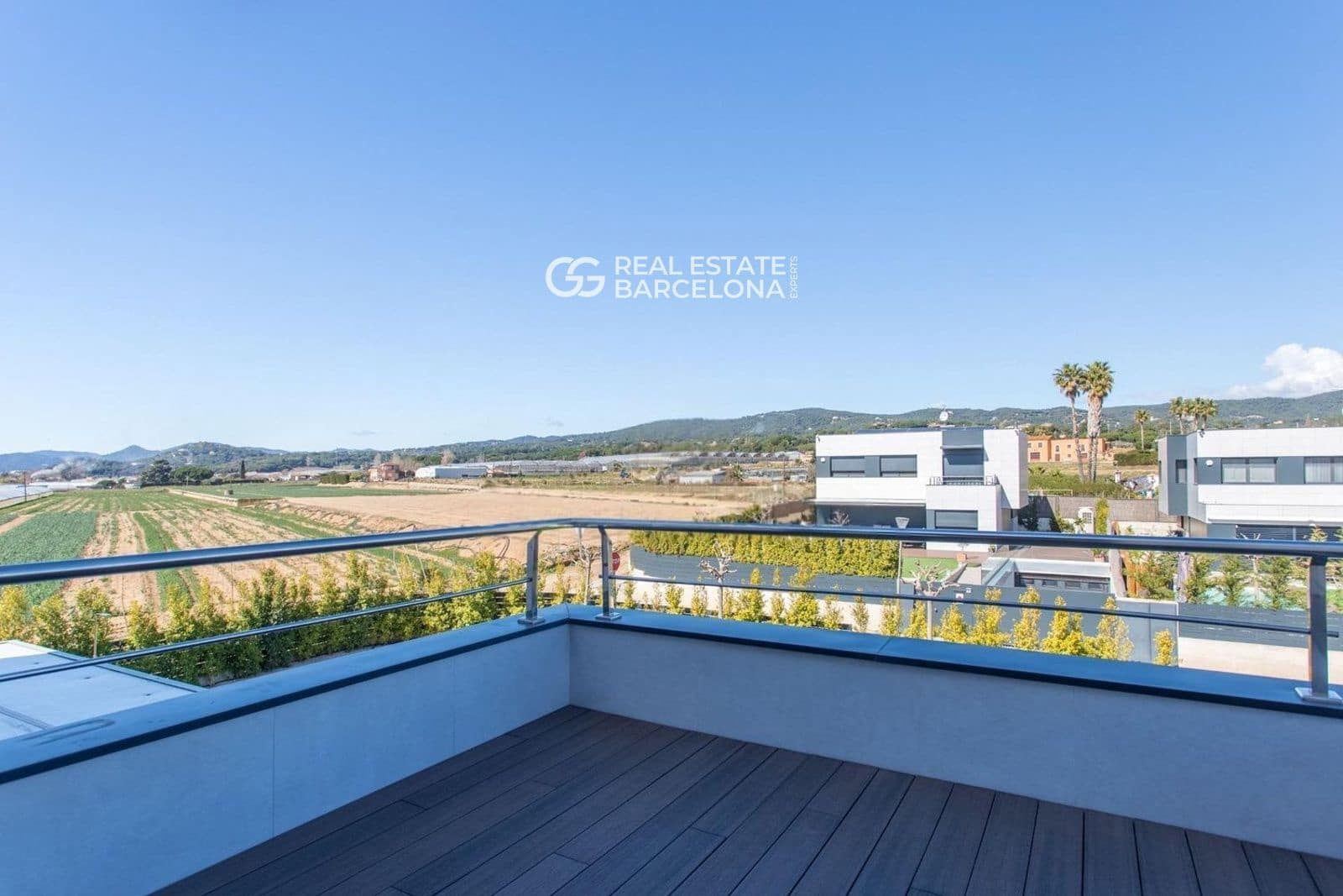 5 bedroom Villa for sale in Sant Andreu de Llavaneres with pool garage - € 1,390,000 (Ref: 9482341)