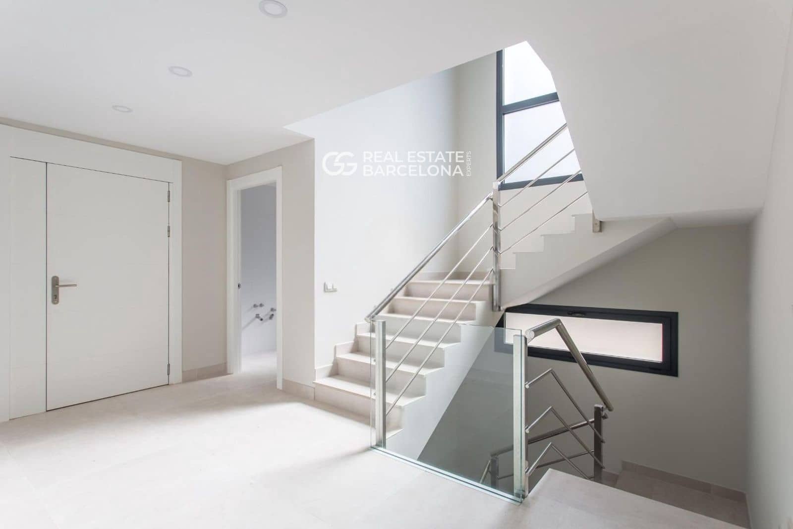 5 bedroom Villa for sale in Sant Andreu de Llavaneres with pool garage - € 1,390,000 (Ref: 9482341)