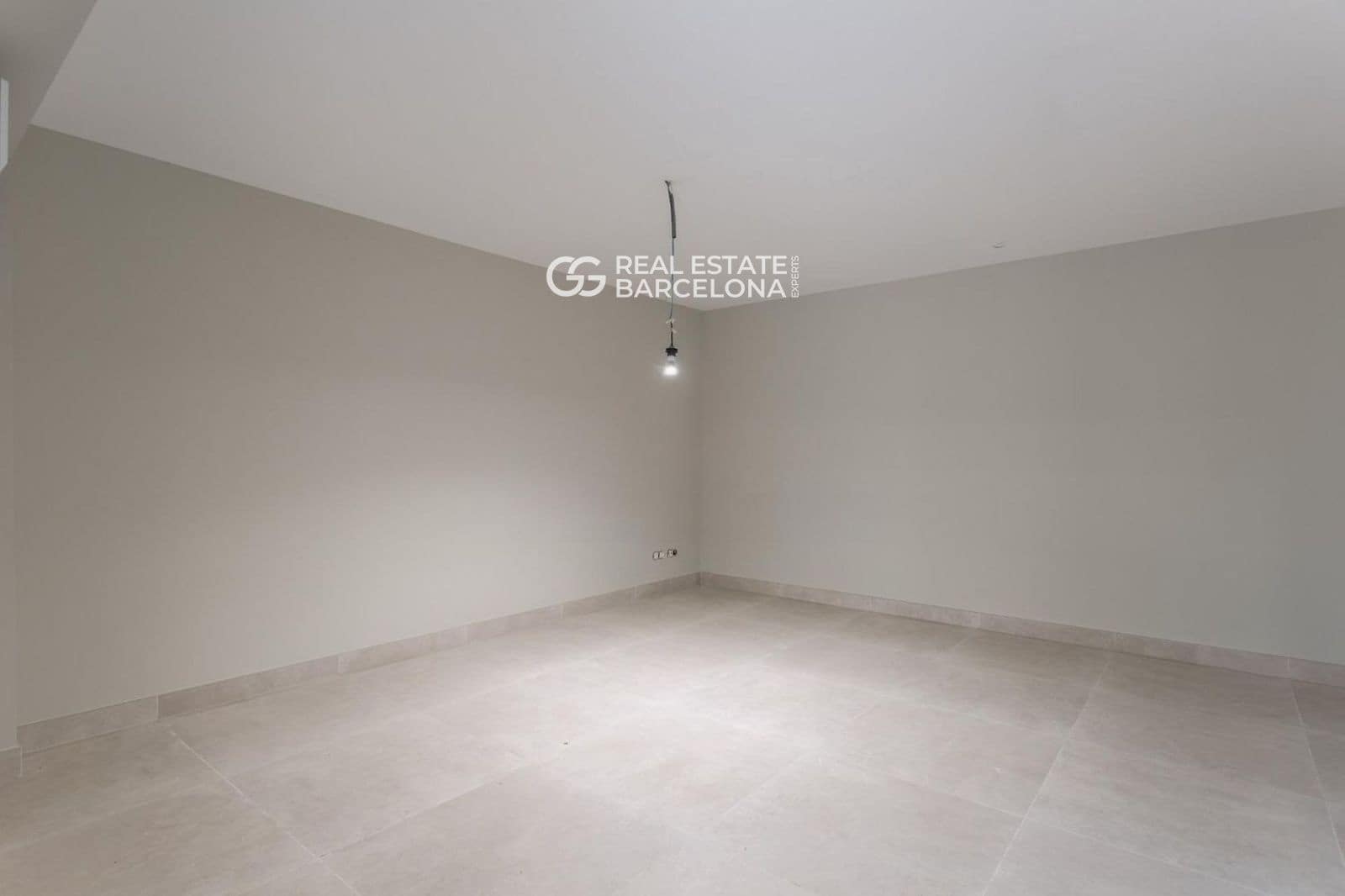 5 bedroom Villa for sale in Sant Andreu de Llavaneres with pool garage - € 1,390,000 (Ref: 9482341)