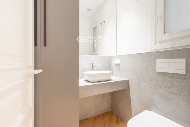 2 makuuhuone Asunto myytävänä paikassa Barcelona kaupunki - 710 000 € (Ref: 9482348)