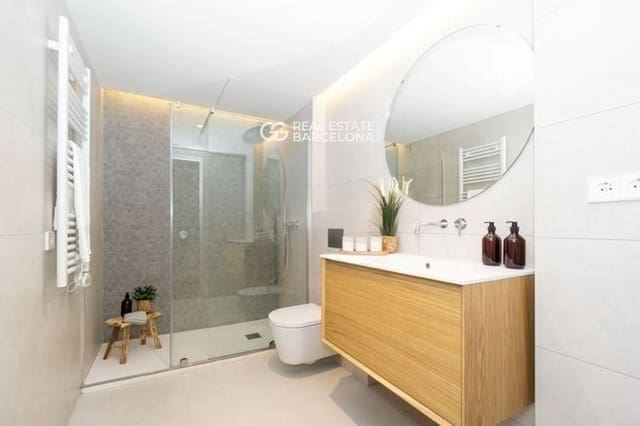 2 quarto Apartamento para venda em Eixample, Barcelona cidade - 640 000 € (Ref: 9482349)