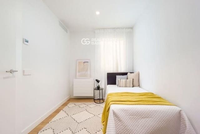2 quarto Apartamento para venda em Eixample, Barcelona cidade - 640 000 € (Ref: 9482349)
