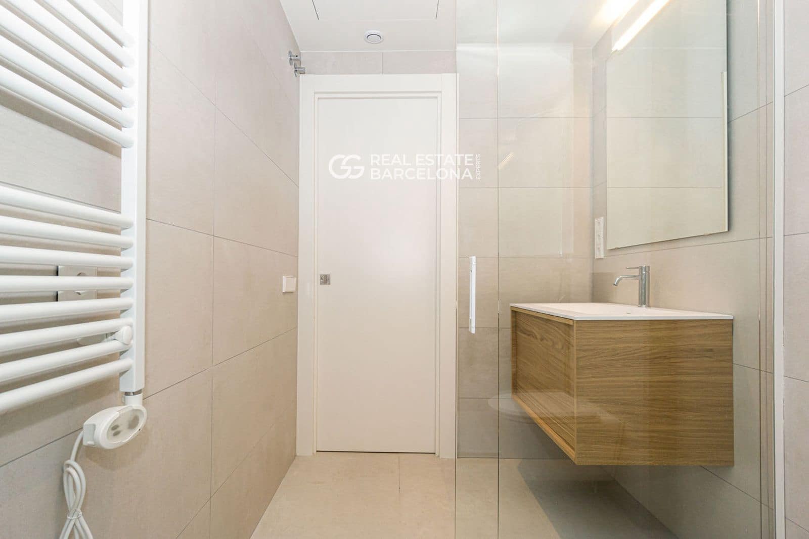 2 slaapkamer Flat te koop in Barcelona stad - € 625.000 (Ref: 9482350)