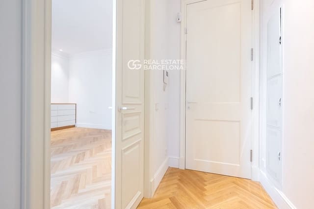 2 quarto Apartamento para venda em Barcelona cidade - 925 000 € (Ref: 9482351)