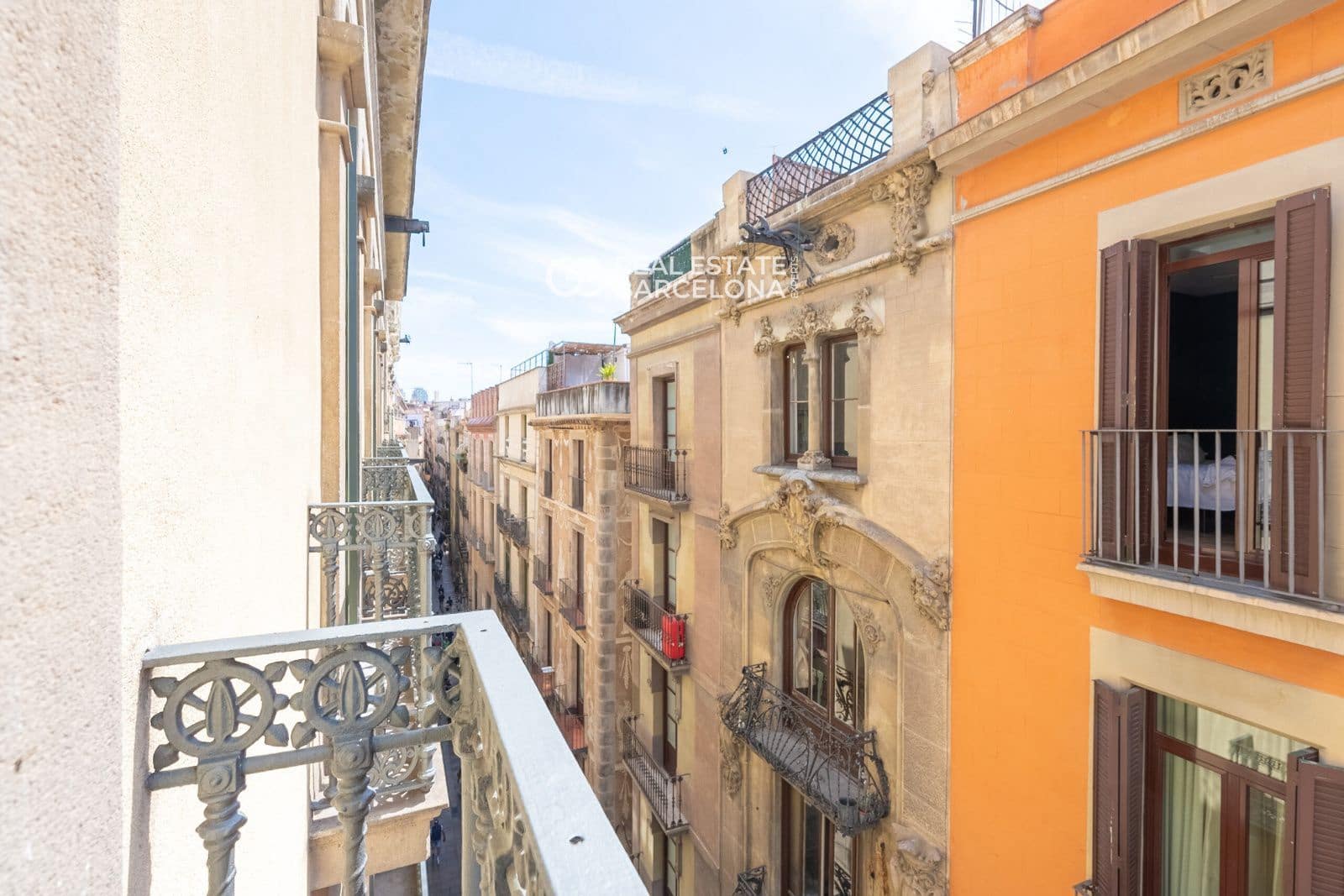 2 bedroom Flat for sale in Barcelona city - € 925,000 (Ref: 9482351)