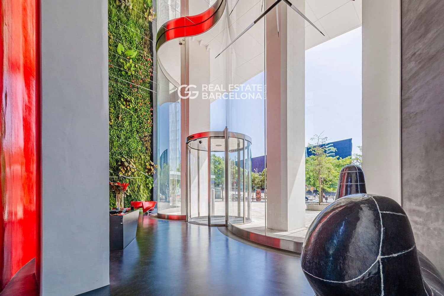 3 bedroom Flat for sale in Barcelona city with pool garage - € 7,600,000 (Ref: 9482352)