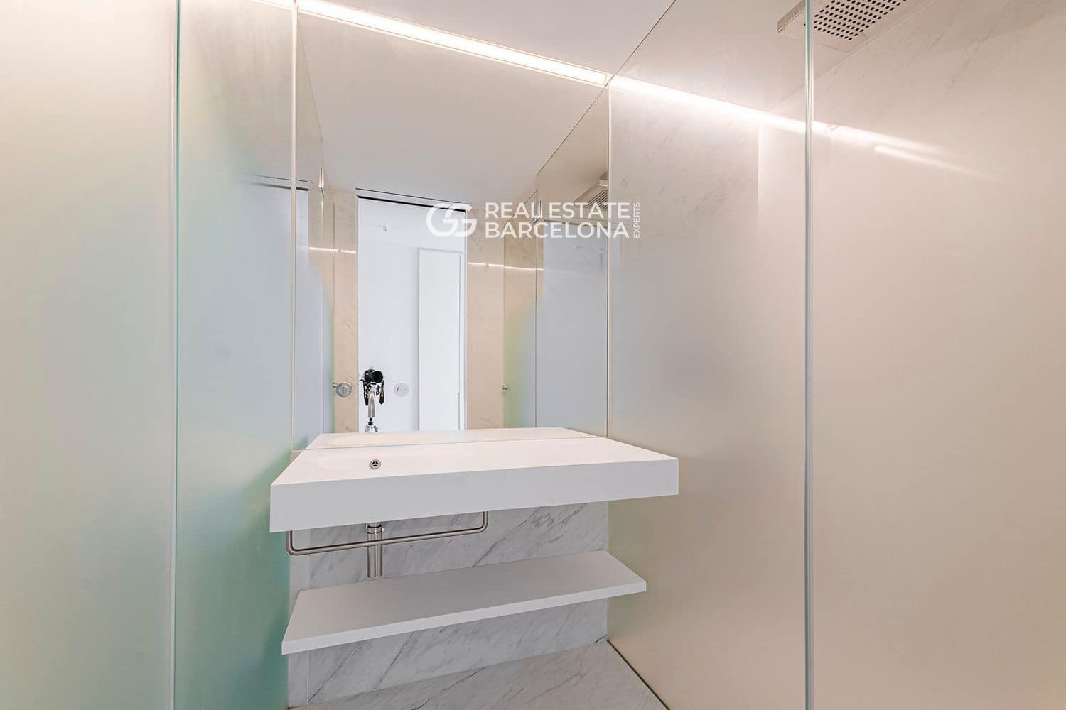 4 bedroom Flat for sale in Barcelona city with pool garage - € 6,550,000 (Ref: 9482353)