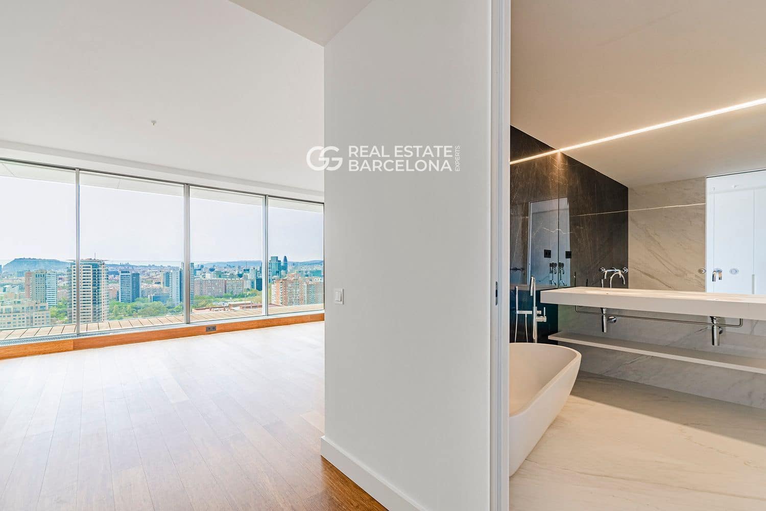 4 bedroom Flat for sale in Barcelona city with pool garage - € 6,550,000 (Ref: 9482353)