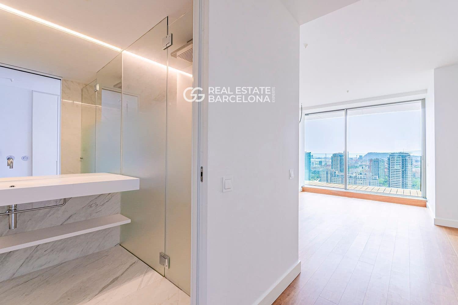 4 bedroom Flat for sale in Barcelona city with pool garage - € 6,550,000 (Ref: 9482353)