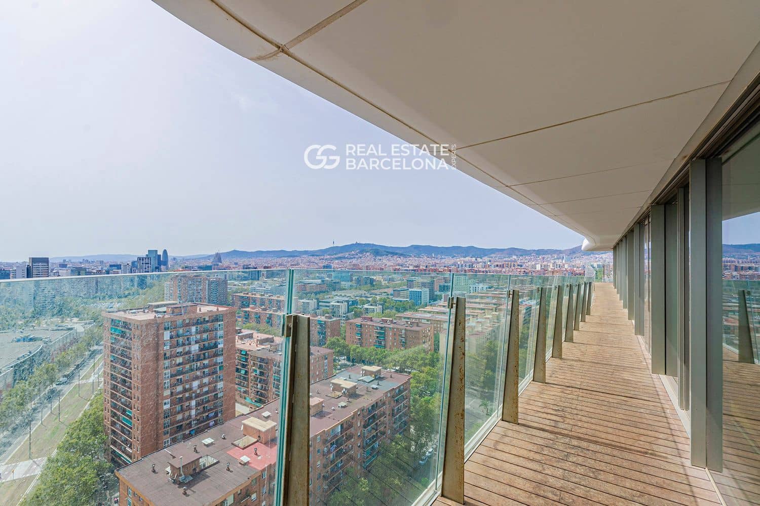 4 bedroom Flat for sale in Barcelona city with pool garage - € 6,550,000 (Ref: 9482353)