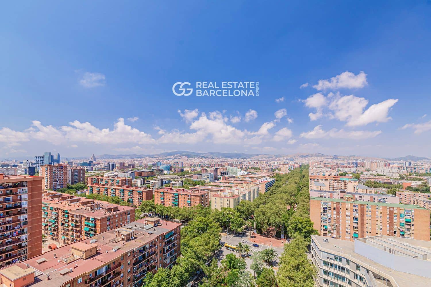 3 bedroom Flat for sale in Barcelona city with pool garage - € 3,950,000 (Ref: 9482355)