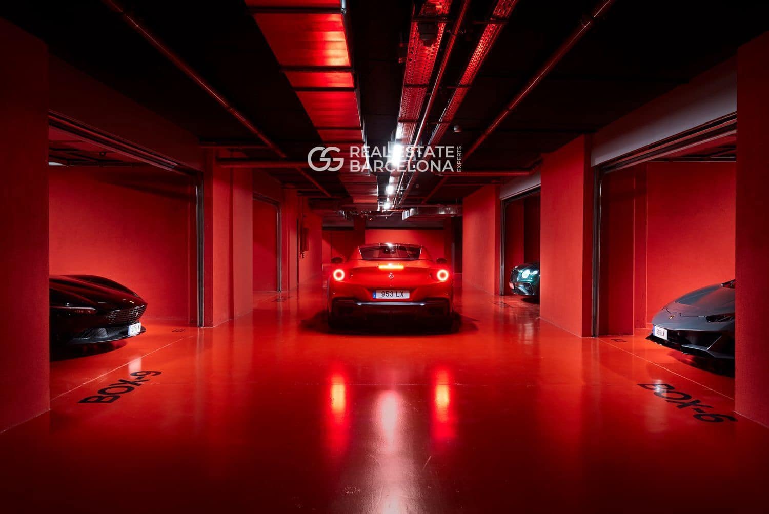 3 bedroom Flat for sale in Barcelona city with pool garage - € 3,950,000 (Ref: 9482355)