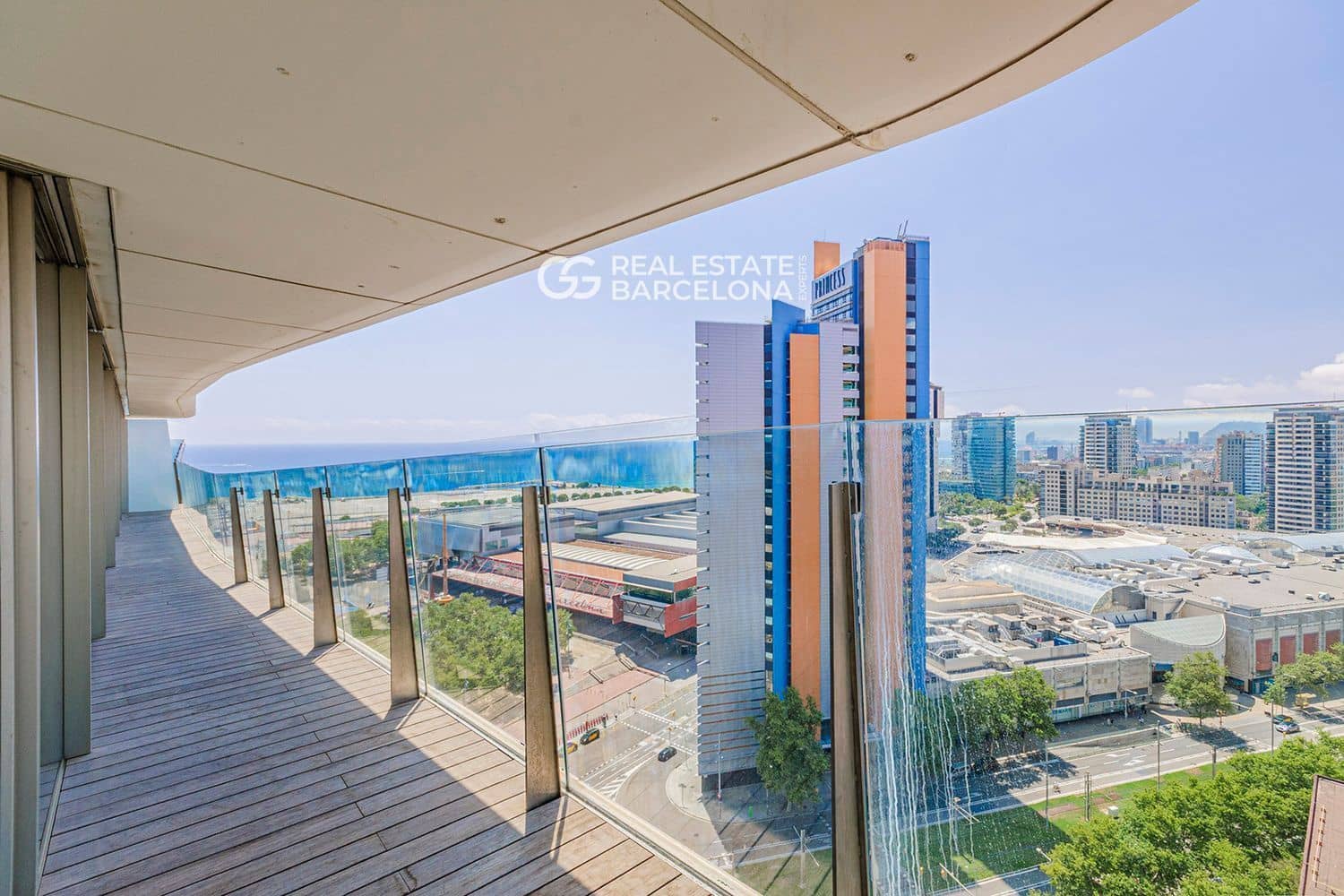 3 bedroom Flat for sale in Barcelona city with pool garage - € 3,950,000 (Ref: 9482355)