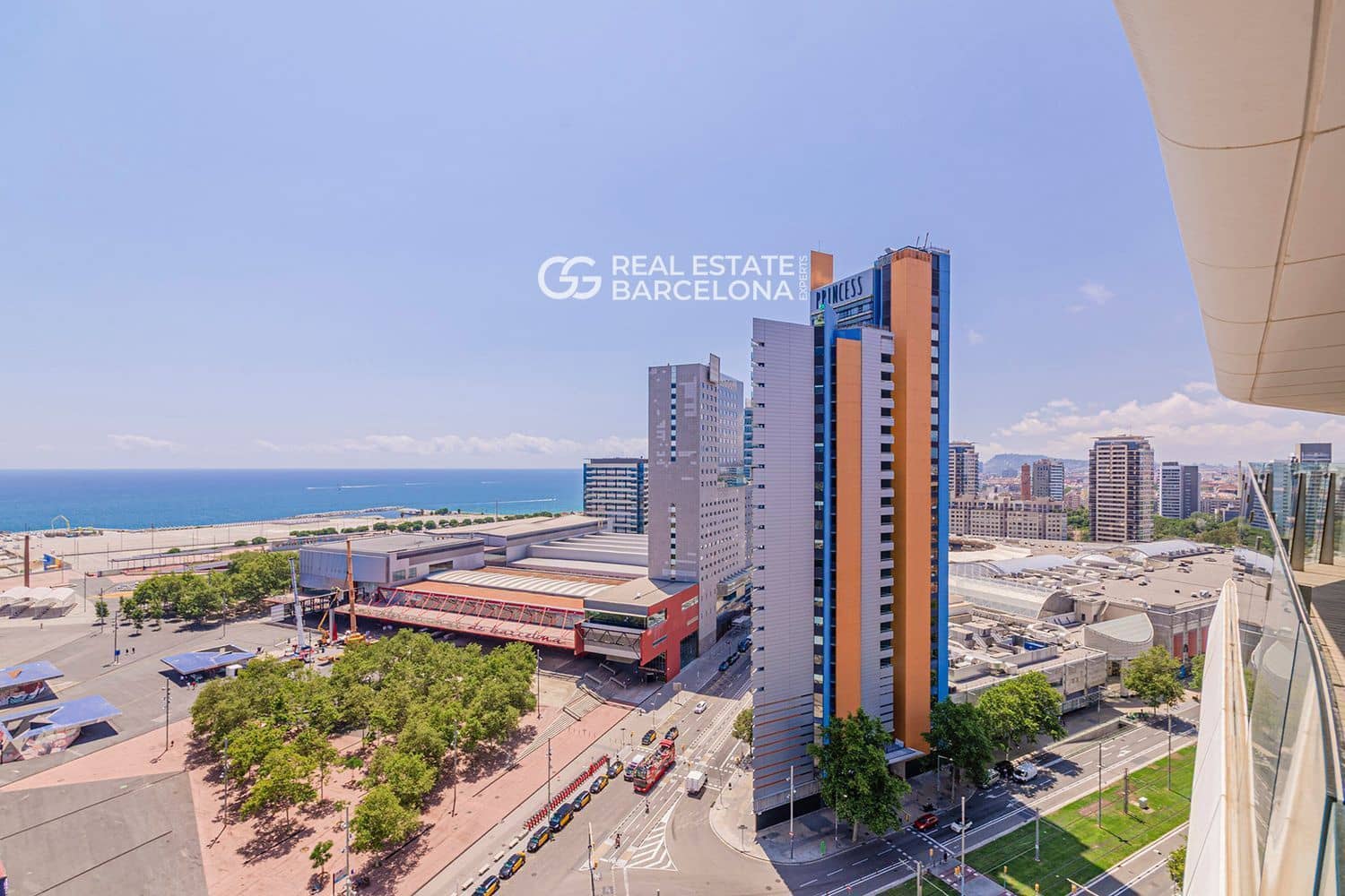 3 bedroom Flat for sale in Barcelona city with pool garage - € 3,450,000 (Ref: 9482356)