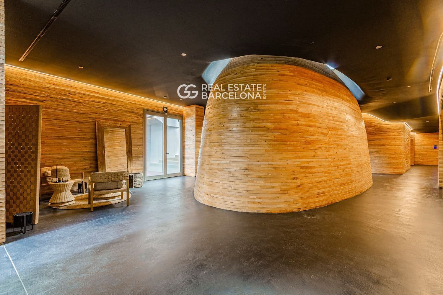 3 bedroom Flat for sale in Barcelona city with pool garage - € 3,450,000 (Ref: 9482356)