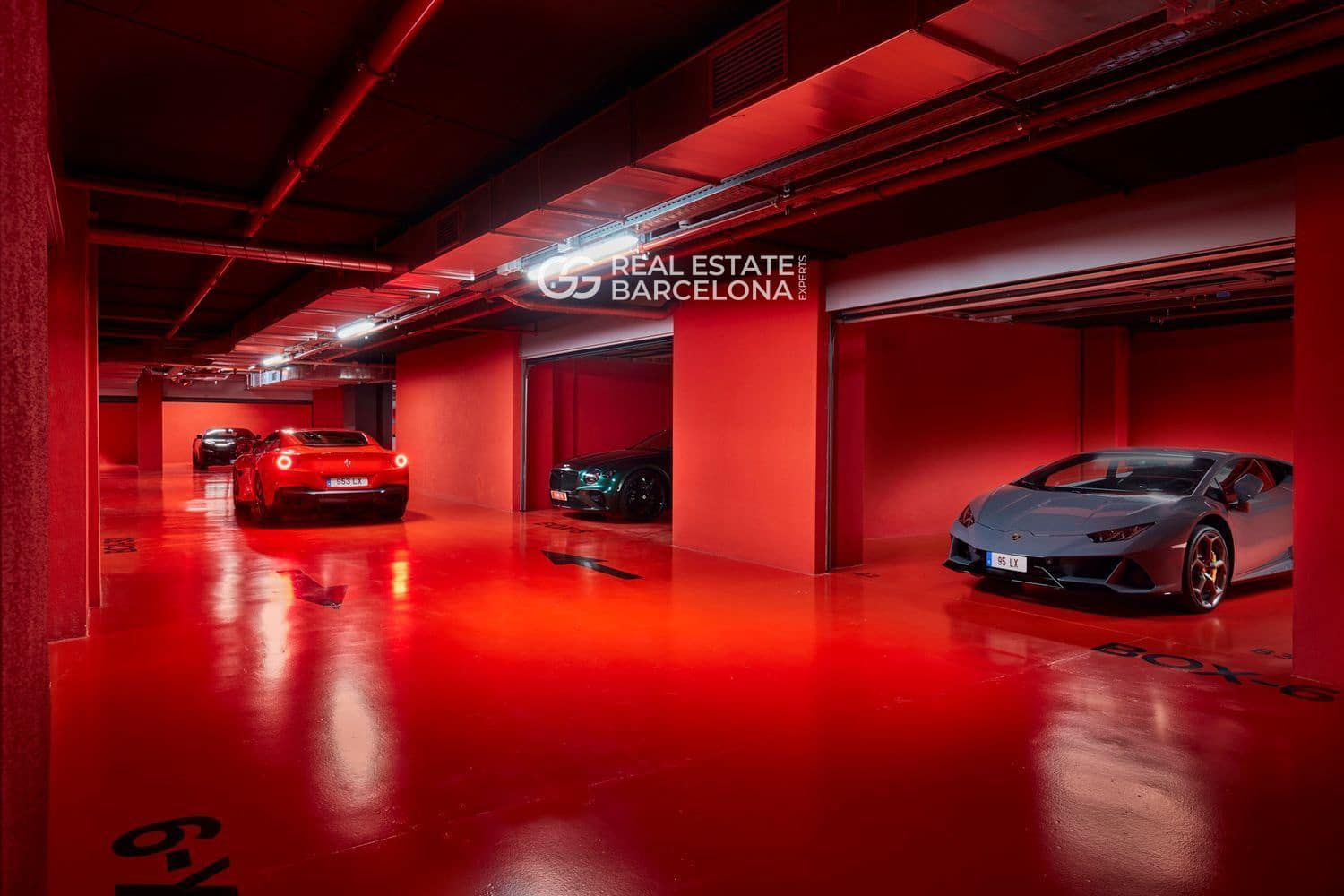 3 bedroom Flat for sale in Barcelona city with pool garage - € 3,450,000 (Ref: 9482356)