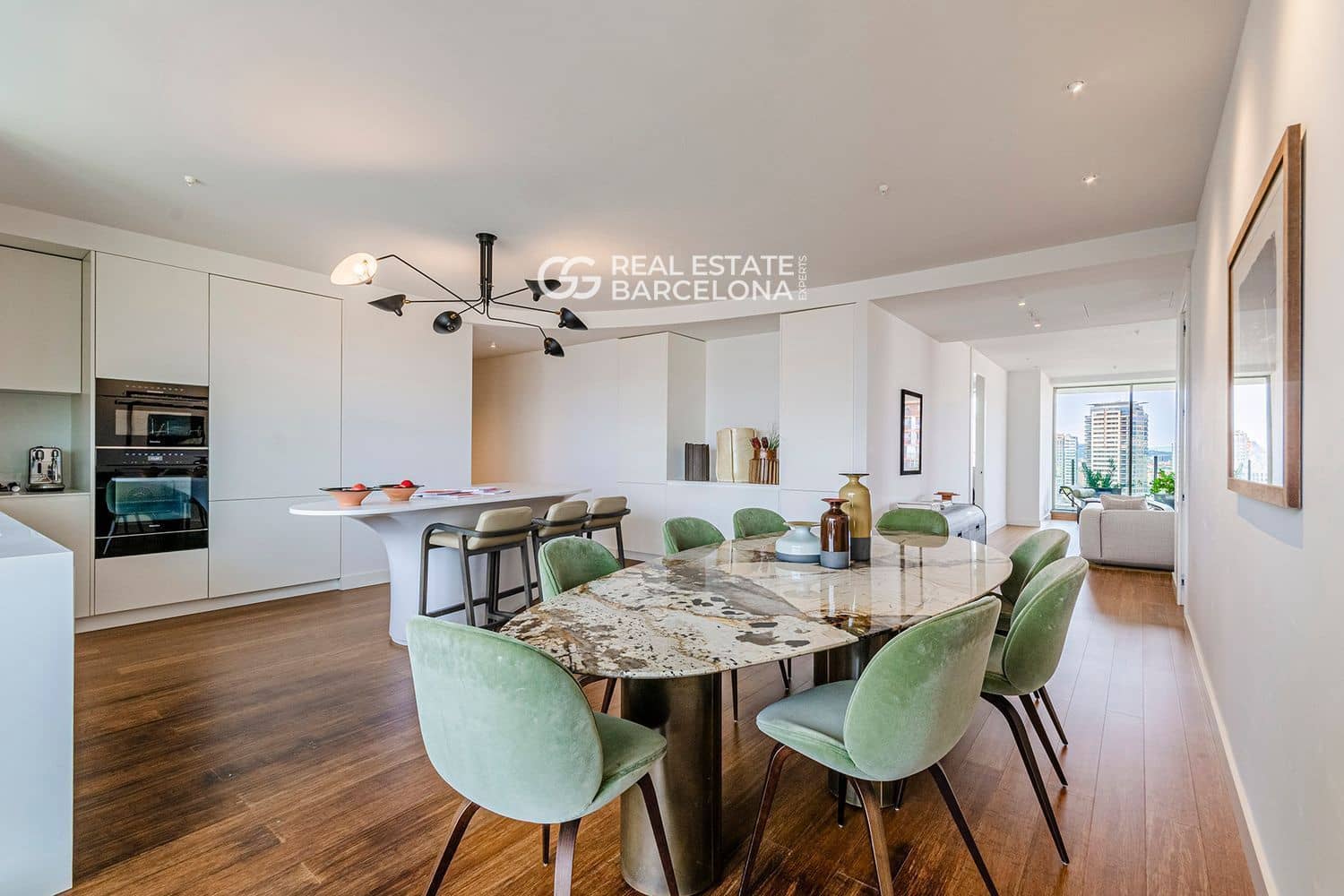 3 bedroom Flat for sale in Barcelona city with pool garage - € 2,497,000 (Ref: 9482358)