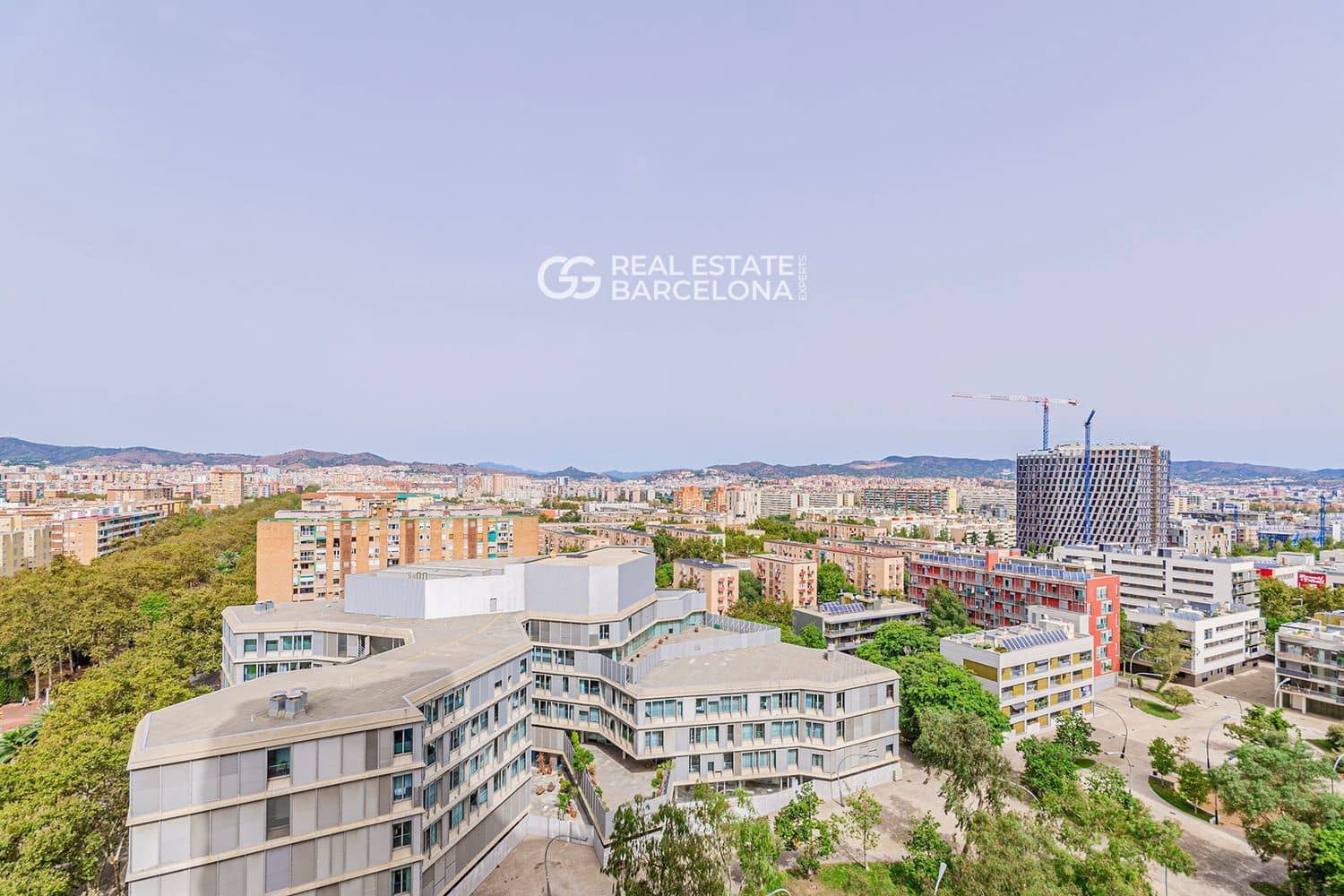 3 bedroom Flat for sale in Barcelona city with pool garage - € 2,497,000 (Ref: 9482358)