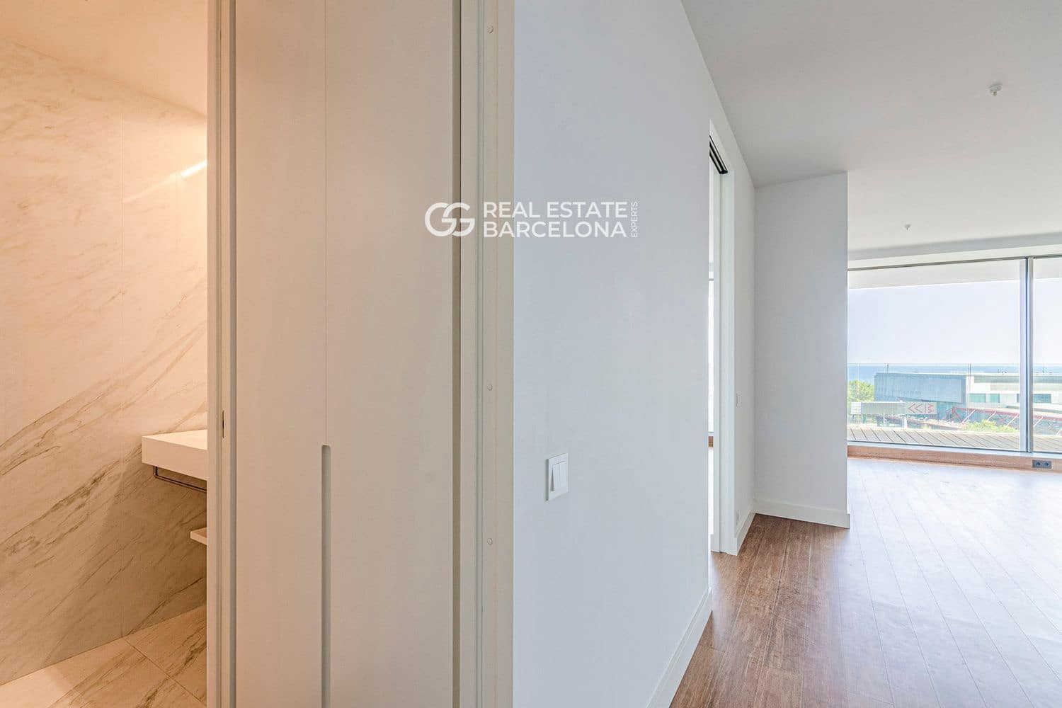 1 soverom Leilighet til salgs i Barcelona by med svømmebasseng garasje - € 1 350 000 (Ref: 9482361)