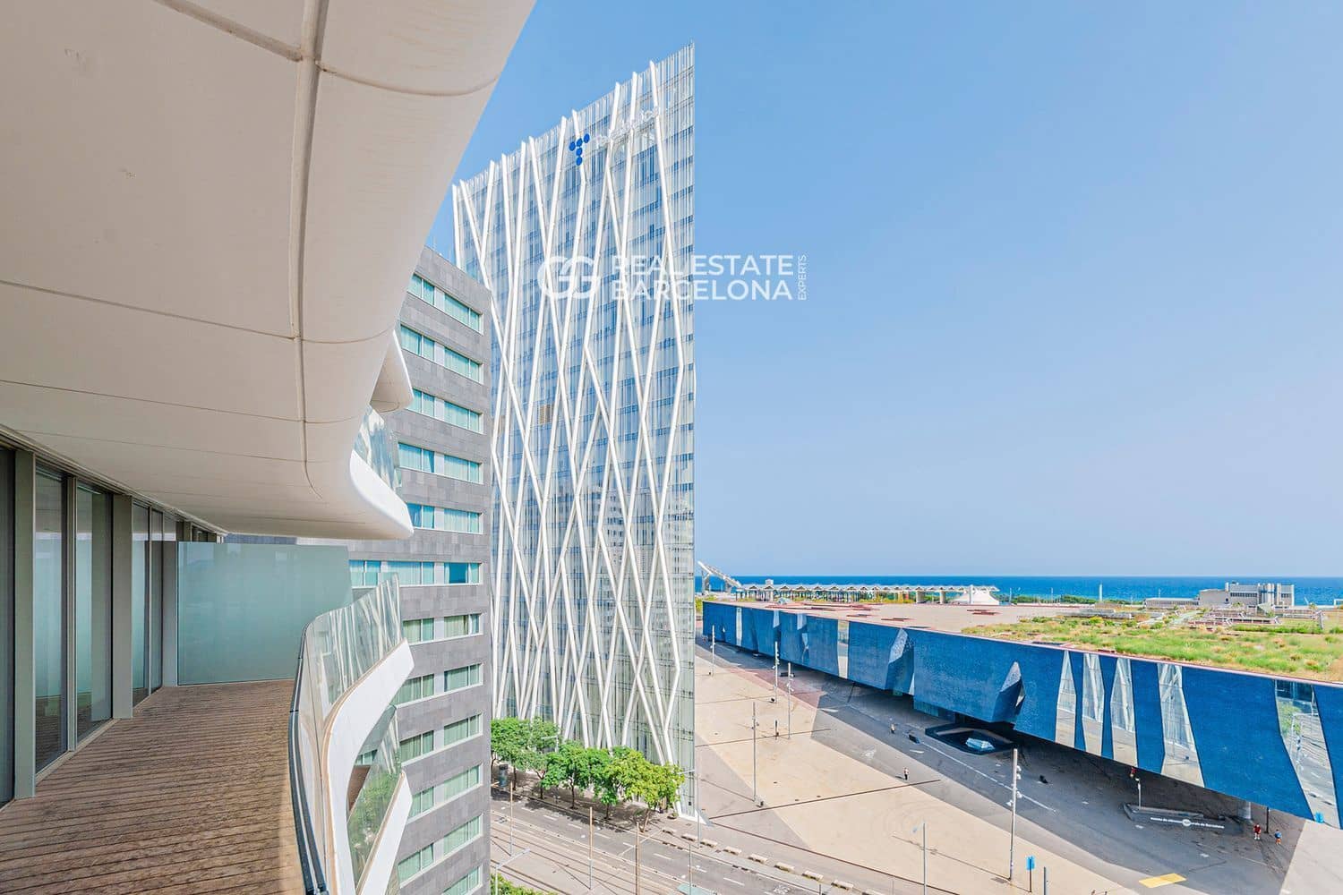 1 soverom Leilighet til salgs i Barcelona by med svømmebasseng garasje - € 1 350 000 (Ref: 9482361)