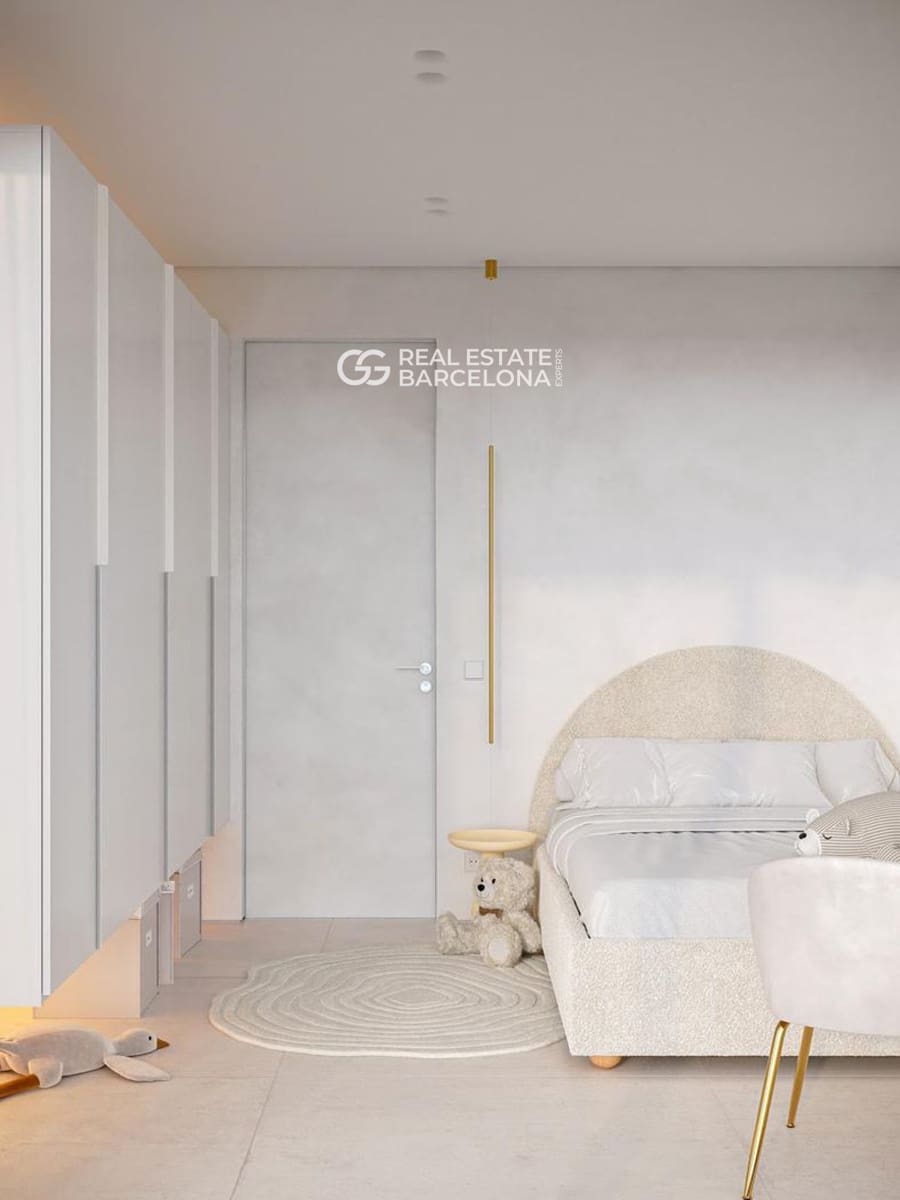 3 bedroom Villa for sale in Lloret de Mar with pool - € 650,000 (Ref: 9482363)