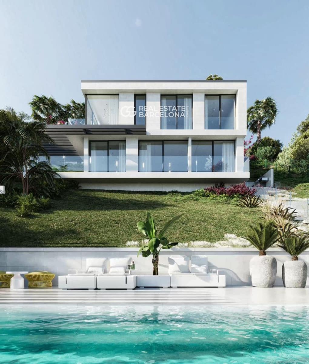 Chalet de 3 habitaciones en Lloret de Mar en venta con piscina - 1.200.000 € (Ref: 9482363)